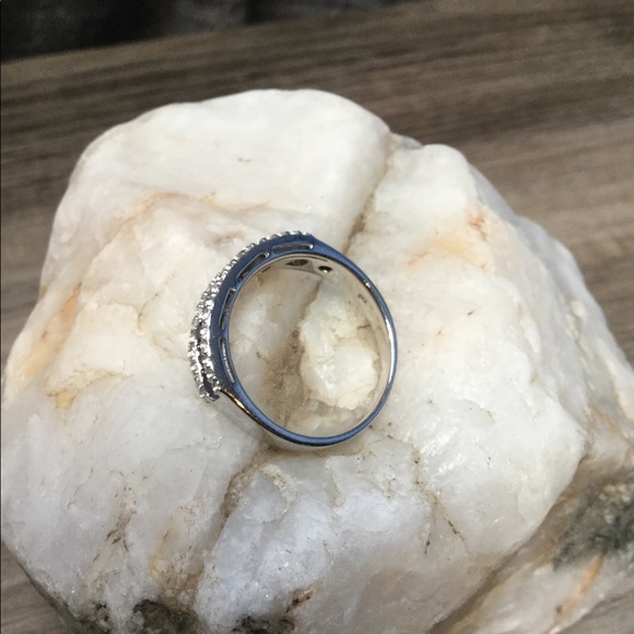 Sapphire Sterling Ring - Picture 3 of 6